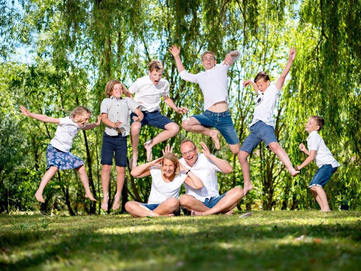 Sommershooting Mit Einer Wunderbaren Grossfamilie