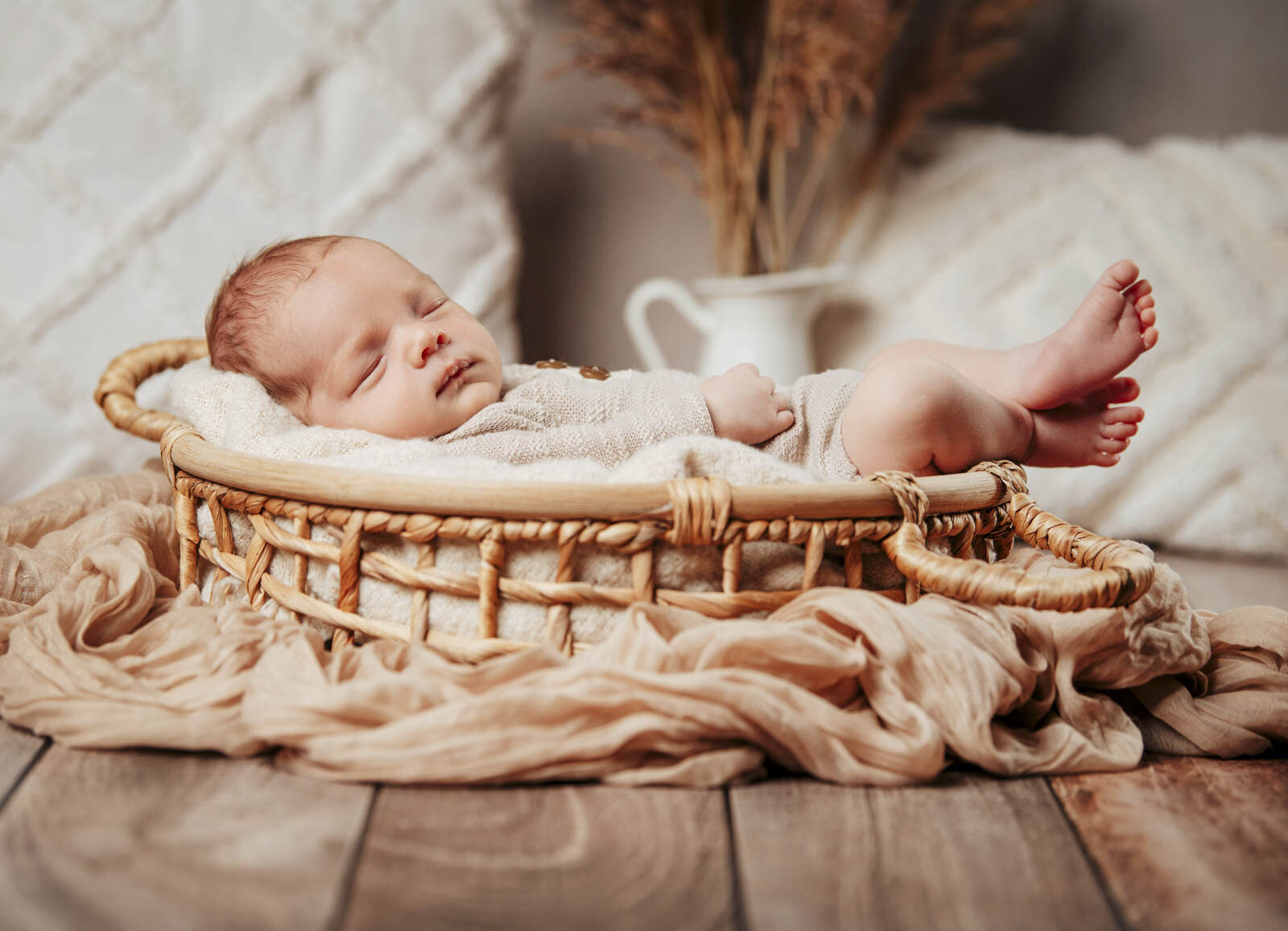 Baby Neugeborenen Fotostudio Fotograf Marburg Lauritis